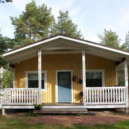 Hummelviks Stugan Semesterbostad *